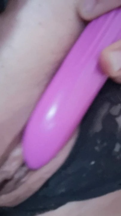 Pussy Vibrator Dildo playing
