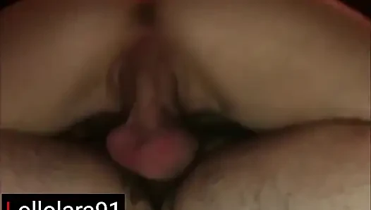 Lidahmu panjang sekali!