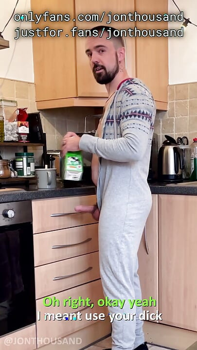 Str8 roommate wants me to cum in my tea