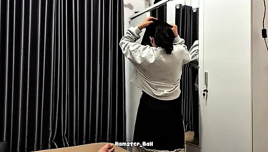 Stepsister Who Was Shocked to Hold My Big Cock