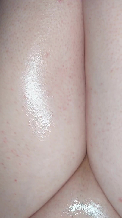 Oiled Hot Blonde BBW Shemale Big Bubble Butt Big Ass Booty Ladyboy Sissy Femboy Crossdresser Kitty | Clip 2