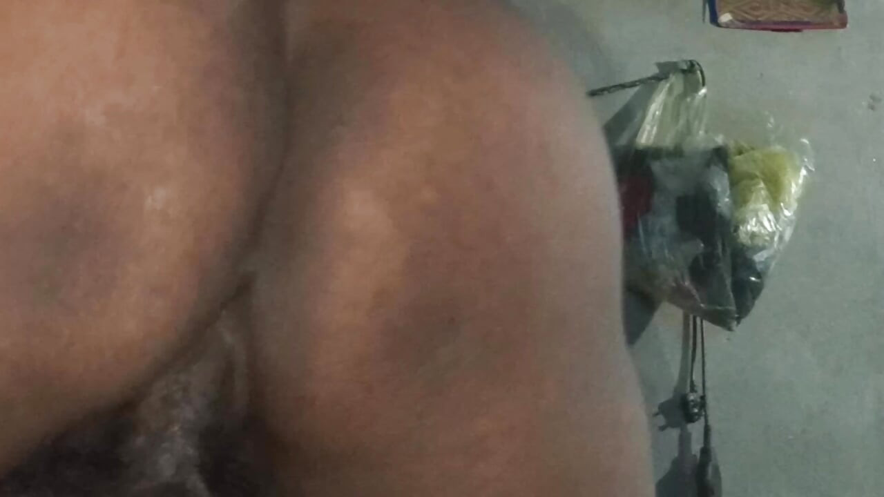This is my ninth video, aunty is sitting on me and fucking me by jumping up and down.