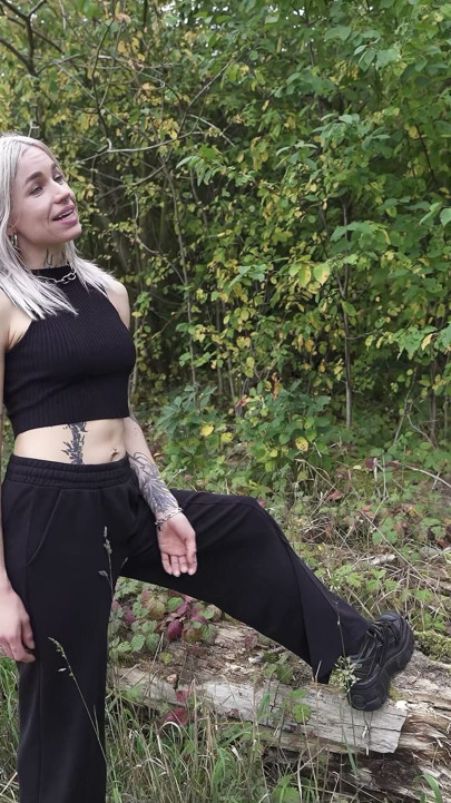 GERMAN SCOUT - Kecantikan Jerman kurus bermata biru Toussik Diambil untuk Casting Fuck | Klip 1
