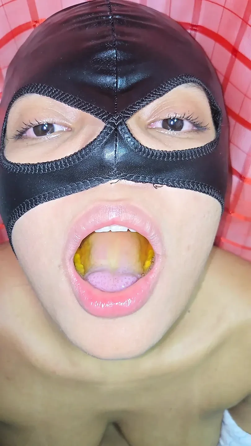 Drinking piss and semen at the beginning of 2026