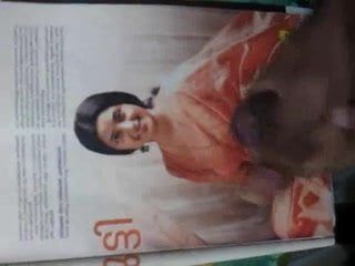 Éjaculation sur l&#39;actrice mallu Praveena!