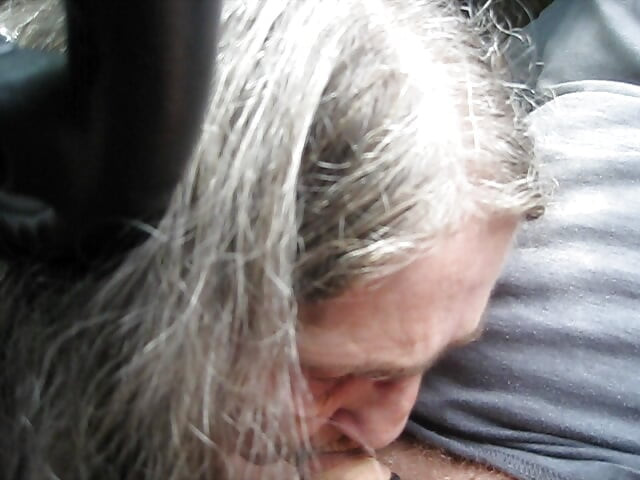 got to mouth fuck my pimp husbands cock in the truck woo i got alot of over flow in my mouth full of cum