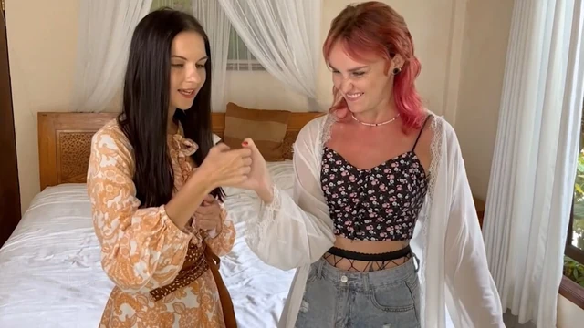 A face off in a classic thumb war, but with a tantalizing twist