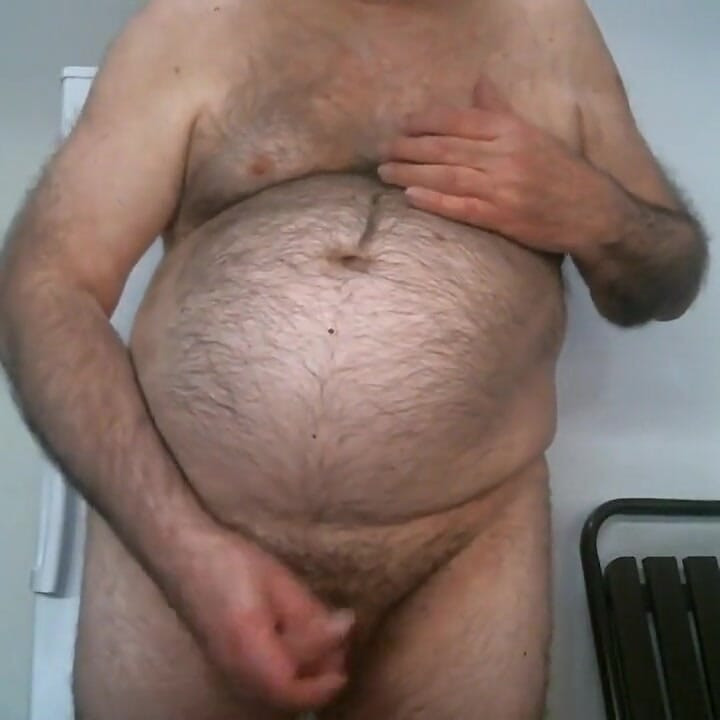 Coach Karl Shoots His Load on Live Cam