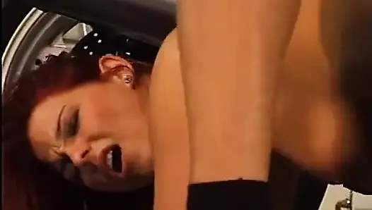 Simony Diamond in VIZI MOLTO PRIVATI szene 05