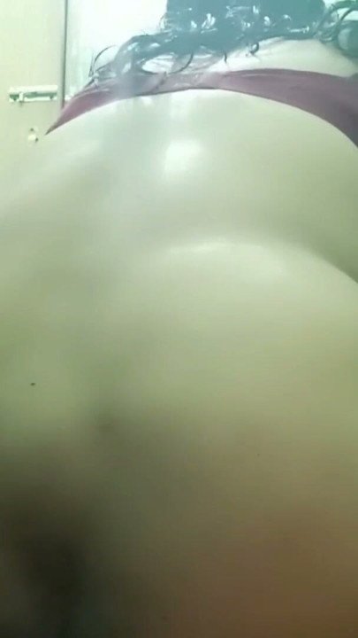 Hardcore sex Desi style Indian girl showing showing | Clip 1