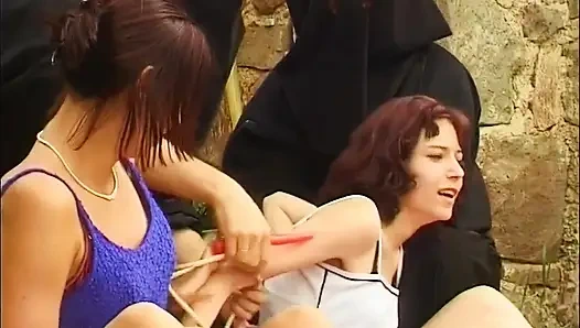 Perverse schmutzige sexy stiefschwester-schlampe