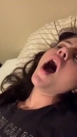 Amazing brunette fingering her pussy - Part 1