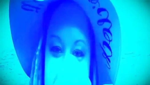 Camp Sissy Boi trainingstag 1 sissy-kitzler gegen den schwanz des echten mannes