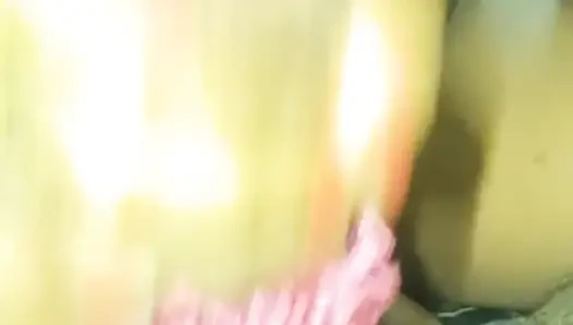 Desi priya bhabhi geben footjob und blojob handjob vum im mund