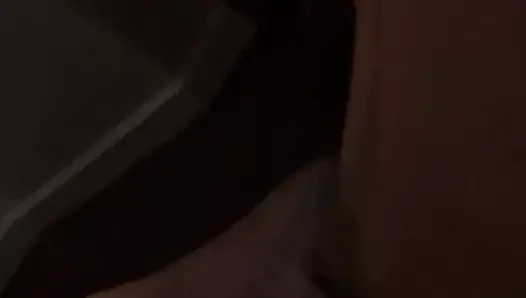 Cewek mungil pinay dientot sambil ngomong jorok di kamar hotel resor