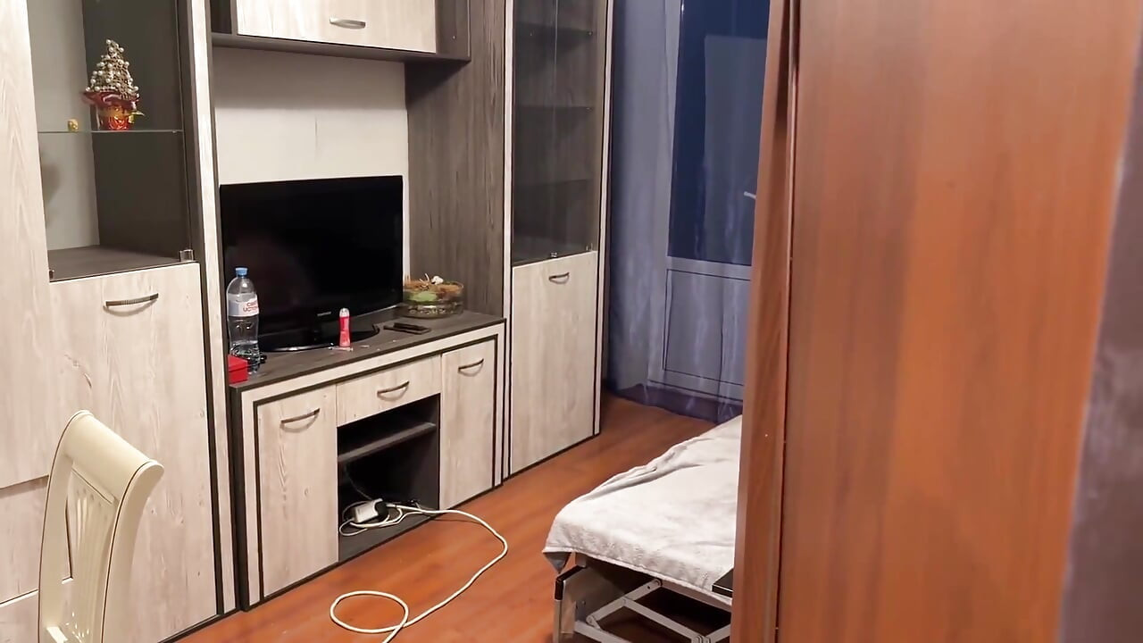 Silêncio... Meu Marido Está Do Meu Lado, E Estamos Transando Pelas Costas Dele