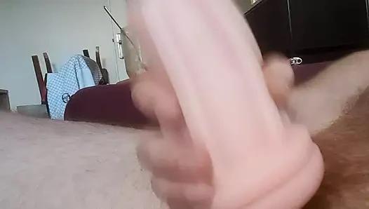 Üvey annem ayrıldıktan sonra beni teselli ediyor