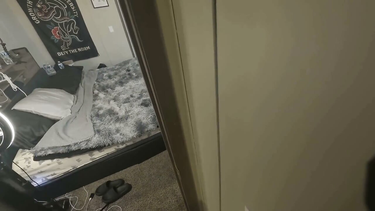 Peeper Creeper Ep 1 Monster in the Closet