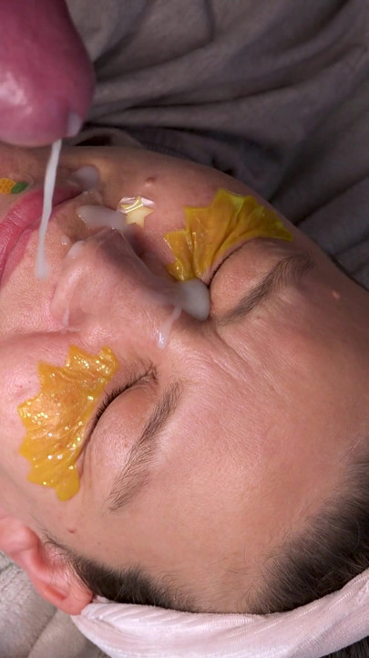 Wellness date escalates! Hard sex until deluxe thick cum mask | Clip 2