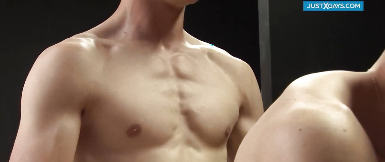 Чоловіки доїть чоловіка, камшот