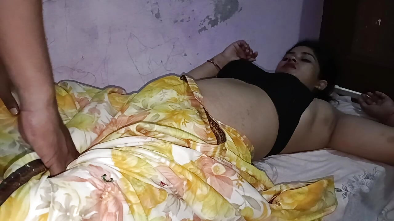 Indian Bahu Jungle Mein Mangal Kiya Fucked by Stepfather