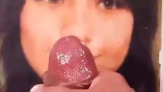 Fanii lara için haraç!