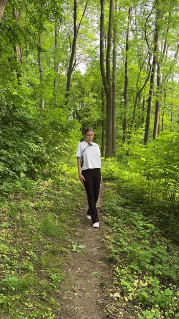 Lost? Let me distract you 🌿