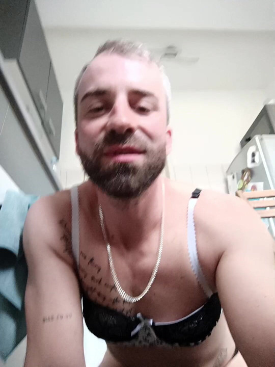 I indruce myself while Sucking