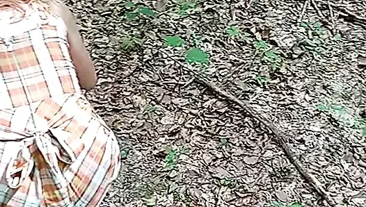Ich gehe im wald 1