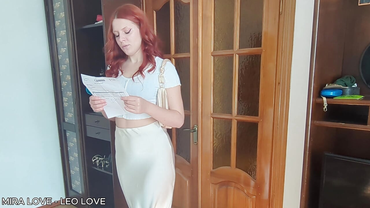 I'll Become the Real Estate Agent's Submissive Just to Get a Discount on the House