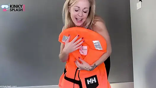 Pengakuan fetish asmr lifejacket dengan legging mengkilap