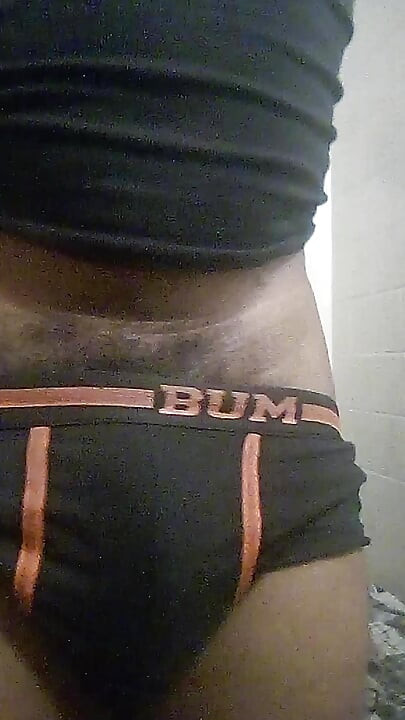 Black SissyBoy looking to get dug out Deep in his phat bootyhole Anal