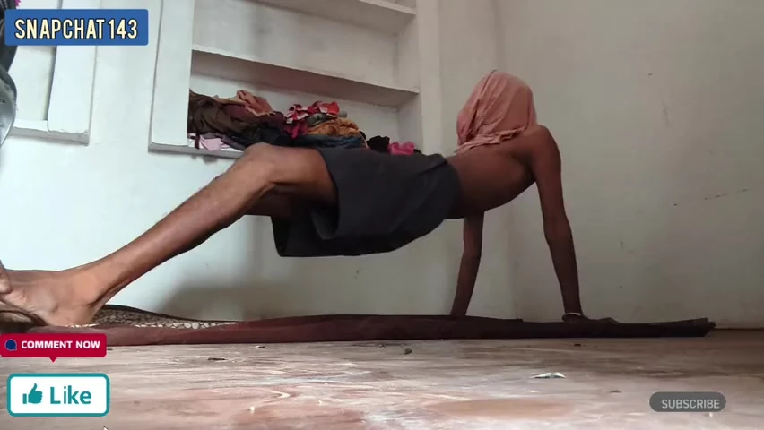 Pakisthani Newly Married Wife indoor bed Cozy viral Video Hindi