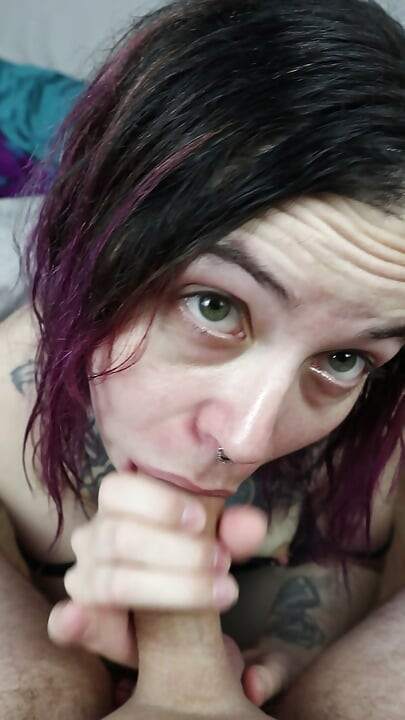 Cute Teen Close Up Cum In Mouth. Sloppy Blow Job