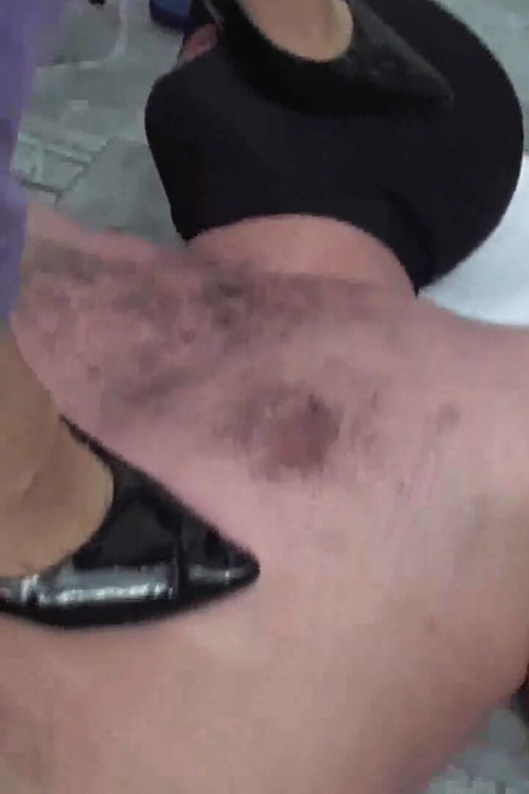 Mistress Amrita is trampling her slave