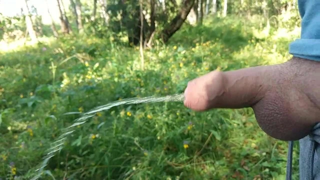 Piss slowmotion