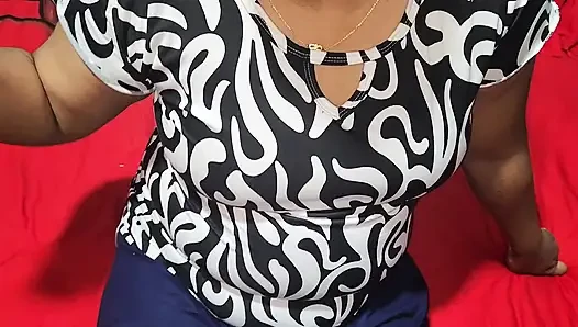 Video seks viral romantis ibu tiri vagni