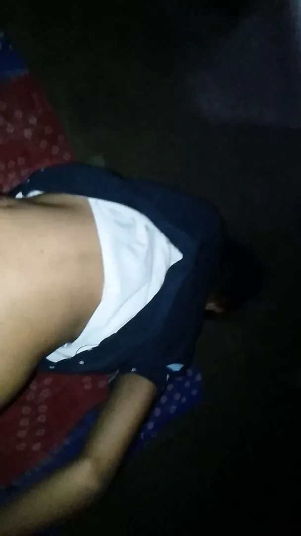 Indian girl has doggystyle sex