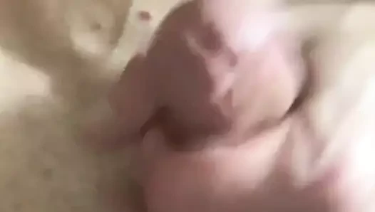 Yakın çekim yarak ve taşaklar kaydedildi