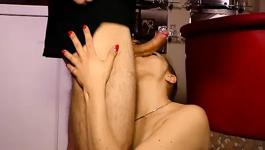 Pretty girl loves big penis in mouth