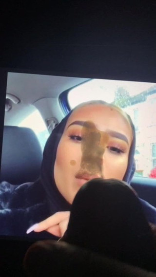 Cum homenaje para sexy hijabi iamah swoop