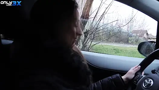 Amirah Adara shalina devine ve şanslı adamı hızlı bir sikiş için eşlendi