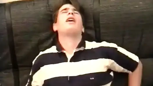 İki olgun kadınla dolu bir adam