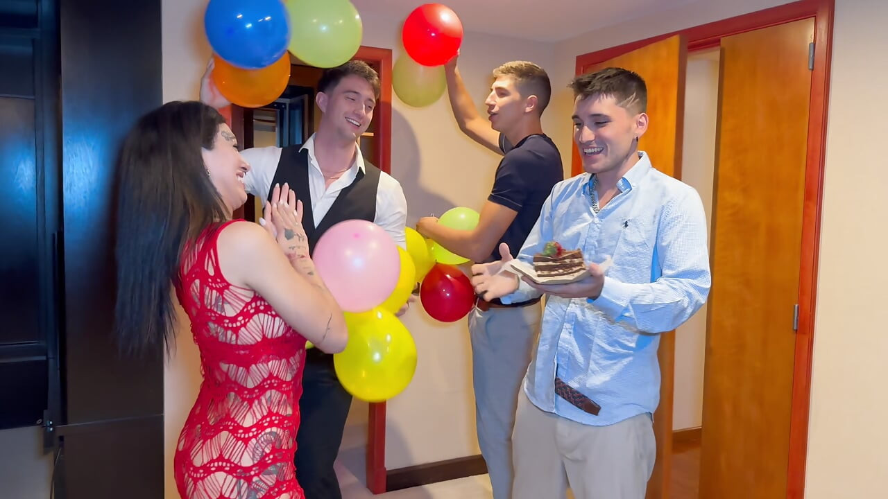 Tattooed Argentina Asks for 3 Guys for a Party and a Gang Bang with Double Penetrations - Mica