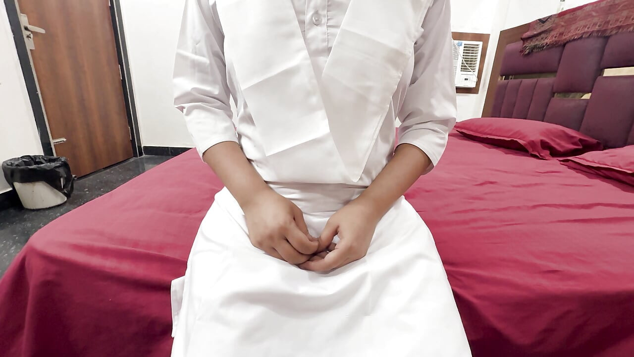 Anand Sir Ne Gareeb Girl Student Ki Fees Ki Jagah Virginity Li
