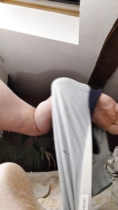 Pamer kontol dan pantatku