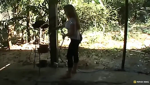 Feet Domiantion Latin Mistress