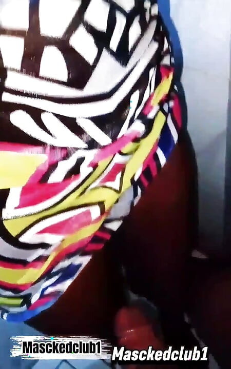 Kompilasi video tante seksi lagi asik mandiin kontol besar pria kulit hitam sambil dientot gaya doggy, masturbasi