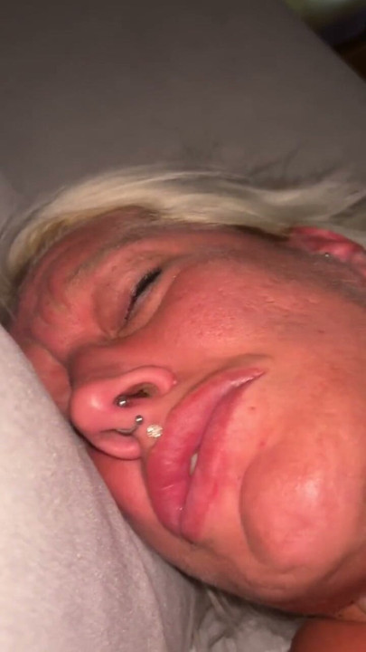 Suck and fuck in the Morning 😈 | Clip 1