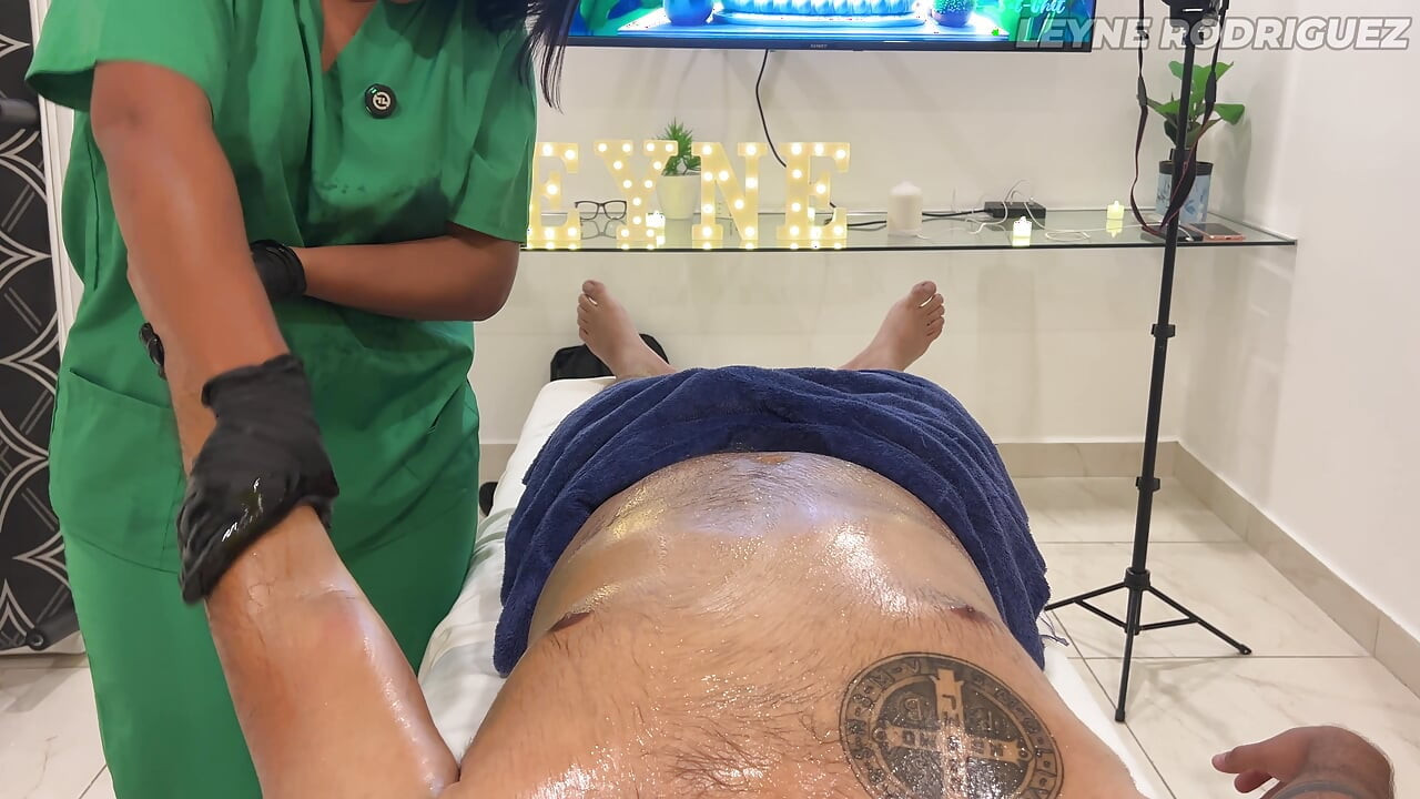Underestimated Pleasure - Gorgeous Latina Gives a Special Happy Ending Massage